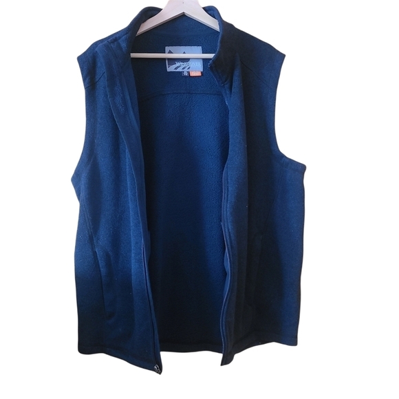 WindRiver T-max heat Blue sleeveless zip-up sweater vest - Picture 2 of 11